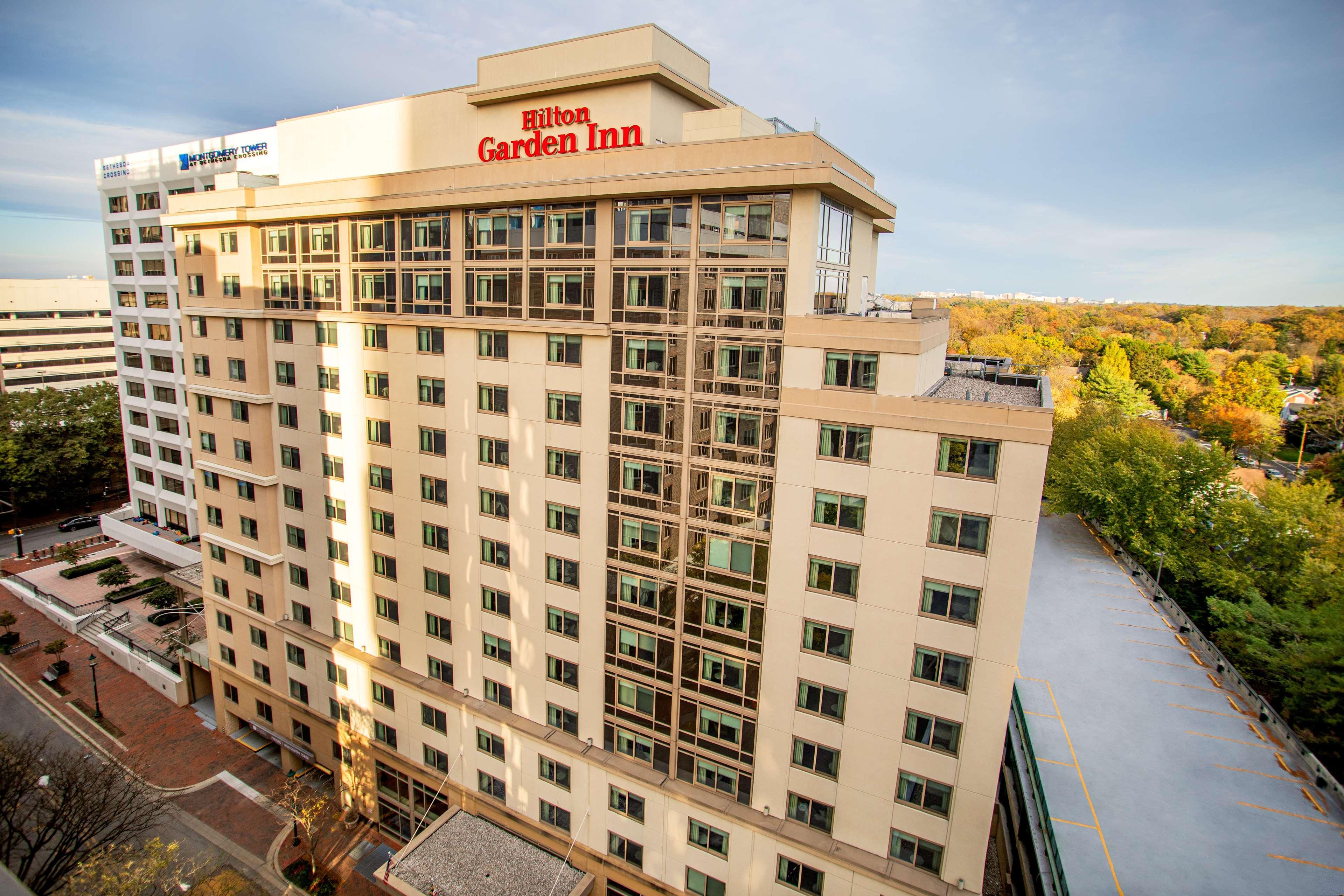 Hilton Garden Inn Bethesda Downtown Exterior foto